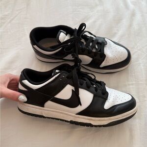 Nike Panda Dunks